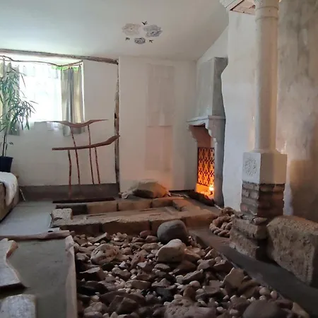 Faluhely Major ファームステイ Mátranovák