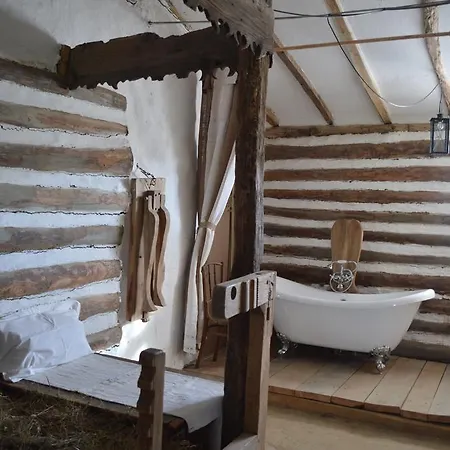 Faluhely Major ファームステイ