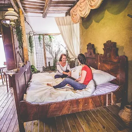 Faluhely Major ファームステイ Mátranovák