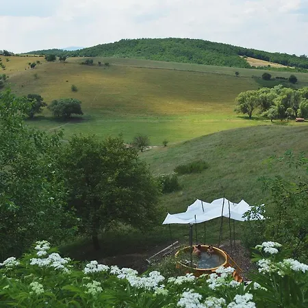 Farmház Faluhely Major *